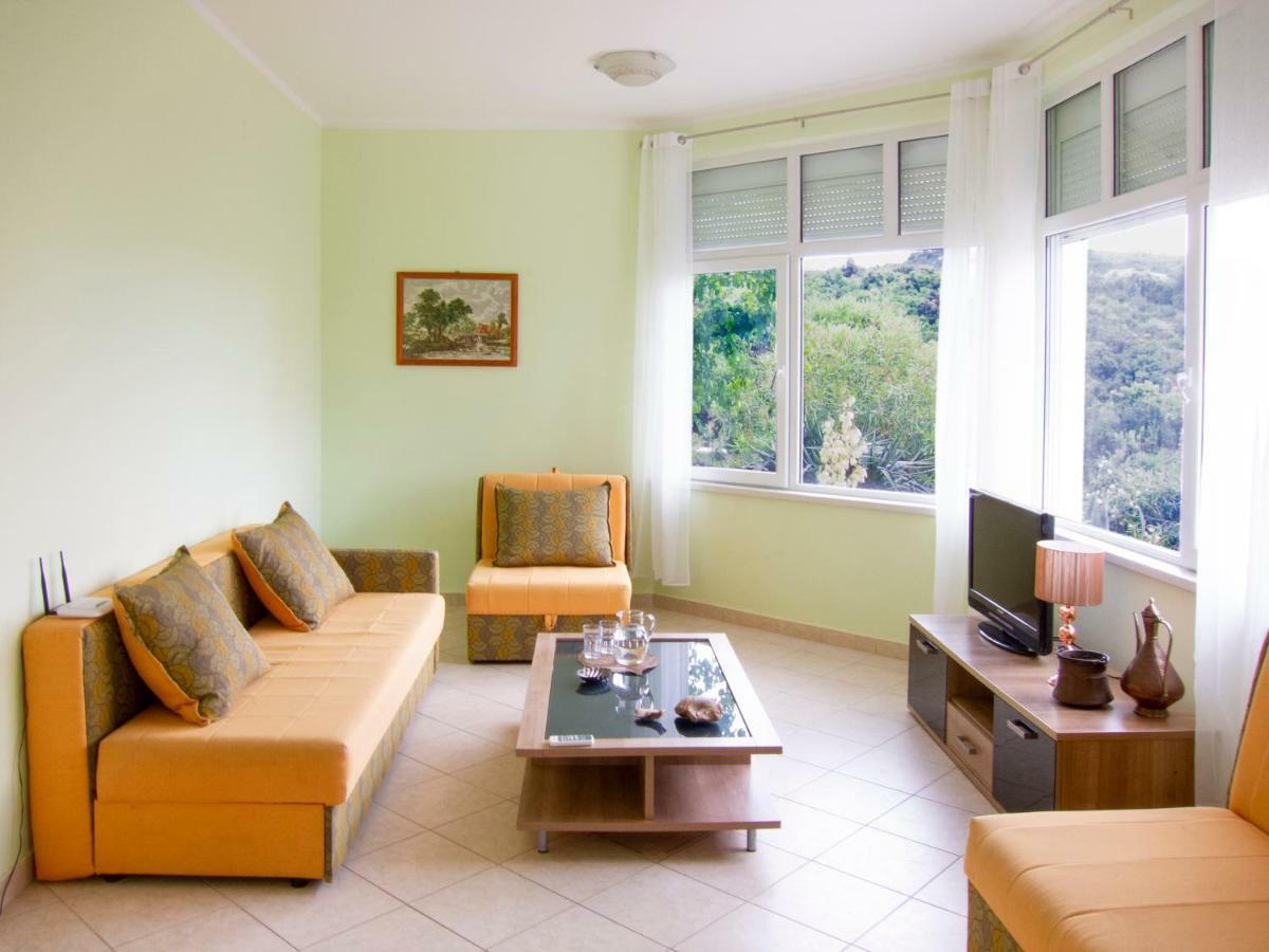 Villa Rossa Utjeha-Bušat Extérieur photo